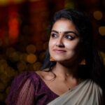 Haritha G Nair Instagram - ❤️“A simple smile. That’s the start of opening your heart and being compassionate to others..❤️ . . . In Frame @haritha.girigeeth . . . 📸 @kannannairclickking . . . #modelshoots #instagood #insatagram #harithagirigeeth #thinkalakalaman #suryatv #serialactress #harithagnair #sonyalphain #sonya7iii #sonyalpha #sony7m3 Velloor, Pampady