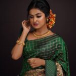 Haritha G Nair Instagram - Swayamvara Silks| Red FM Malayalam Photography: @director_aniesh_upaasana In association with @redfmmalayalam Makeup: @vijilsmakeover @neethu_makeupartist Styling : @leirakuncysiby Jewellery: @ladies_planet_rental_jewellery #green #traditional #swayamvarasilks #redfm #redfmindia #thinkalkalaman #thinkalkalamanonsuryatv #makeup #styling