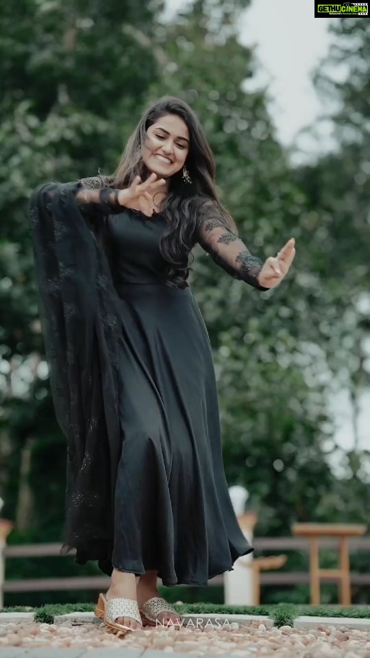 Haritha G Nair - 89.7K Likes - Requested video for @thinkmusicofficial
Thanks to team 📸 @navarasaweddingplanners
@Akhilkoyipurathu
@amalmullasserryphotography photography
@rohith c menon