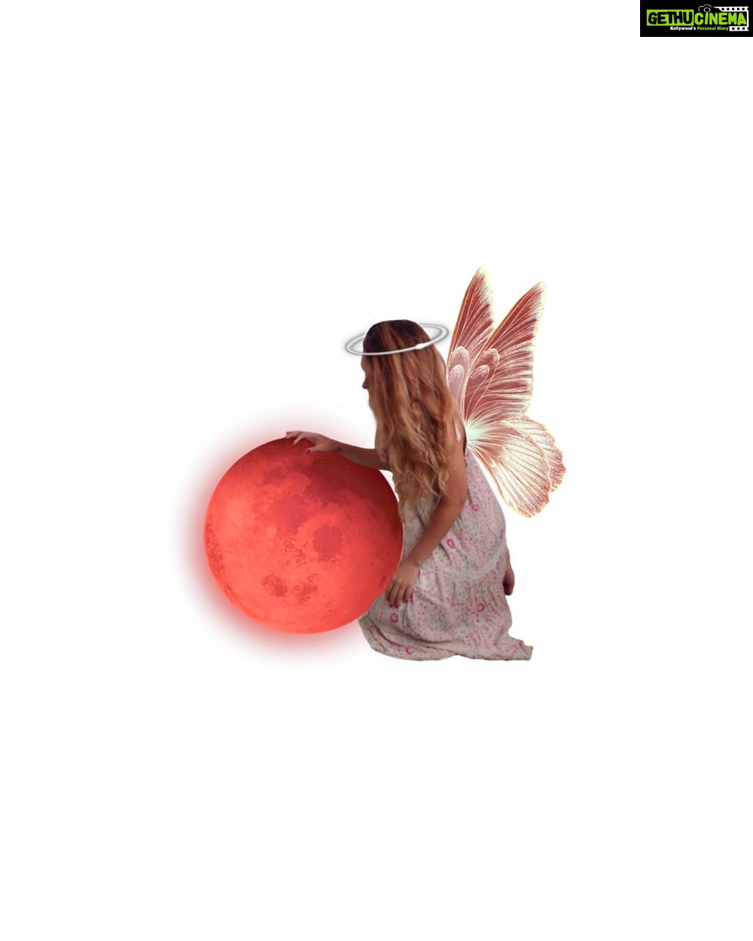 Haritha G Nair Instagram - #strawberrymoon🍓