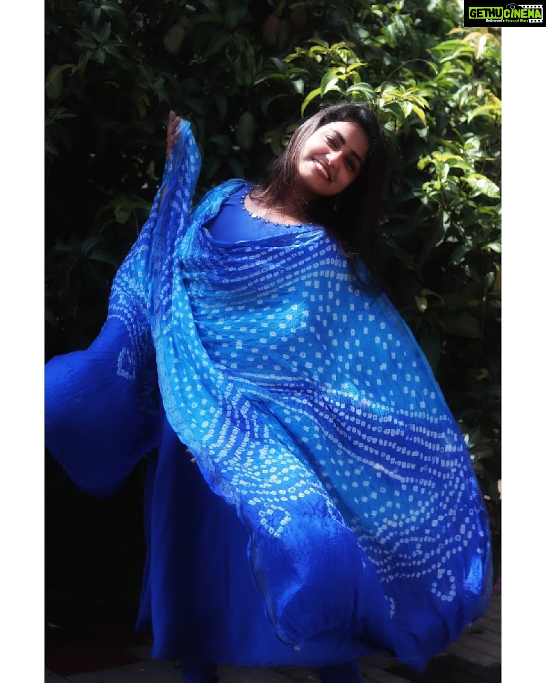 Haritha G Nair Instagram - BLUE-tifulšā¤