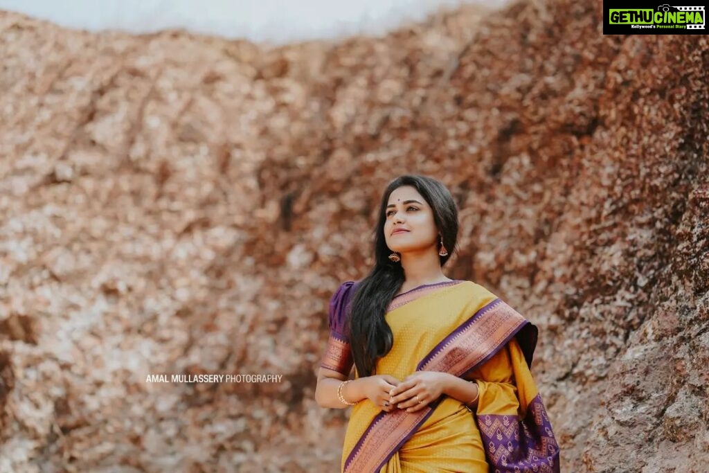 Haritha G Nair Instagram - അവൾ 🦋 . . 📸: @amalmullasserryphotography