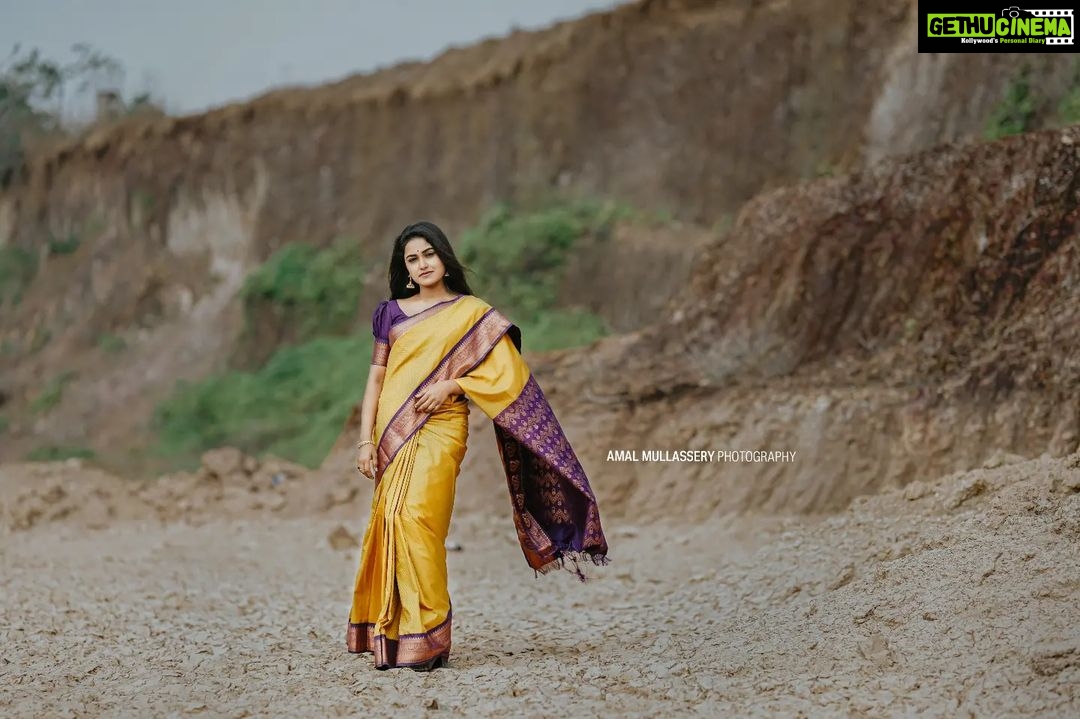Haritha G Nair Instagram - അവൾ 🦋 . . 📸: @amalmullasserryphotography