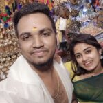 Haritha G Nair Instagram - : അളിയാ... ഗുരുവായൂർ വരെ ഒന്ന് പോണം... അത്രമേൽ താങ്ങാനാവാത്ത ദുഖങ്ങളും, പിന്നെ മനസ്സ് നിറഞ്ഞ സന്തോഷങ്ങളും പങ്കു വെയ്ക്കാനാണു സാധാരണ പോകാറ്...പിന്നെ കുറച്ചു കുശലം ചോദിക്കണം... അനുഗ്രഹം വാങ്ങണം...🙏🏻 : ആഹ്...ഇന്ന് തന്നെ പോയേക്കാം ✌🏻👍🏻 @rohith.rnair.44 #harithagirigeeth #haritha #brother #sister #god