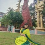 Haritha G Nair Instagram - 🙏🏻🙏🏻🙏🏻😇 📸: @rohith.rnair.44 Guruvayoor Sri Krishna Temple