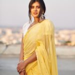 Hebah Patel Instagram - Sareeeee Nari!!! Majorly lately!! 👗: @officialanahita @suta_bombay 👠 : @septembershoes 💄: @makeupbyramakrishna @vijjireddyskht 📸 : @kalyanyasaswi