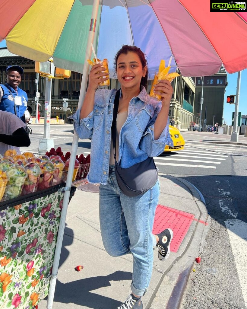 Hebah Patel Instagram - Nice day 1! Liberty Bagels Midtown