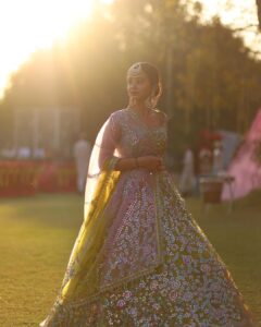 Helly Shah Instagram - Phir le aaya dil 💚

Obsessing over the lehenga ~ @lapink_by_knareshkumar ❤️ 
Captured by ~ @faizan_photo_graphy