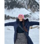 Helly Shah Instagram – There is some magic here ✨ You can’t stop smiling from the moment you land here 🥹❤️ Kashmir A Heaven On Earth