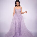 Helly Shah Instagram - 💜 Styled by @natashaabothra Team @priyankaa.a_91 @mausmi_mitra_ @dhwaniivithalani_22 Outfit @nourbyneharika Jewellery @kanika_rana_fine_jewellery Hairstylist @makeupandhairbyriya Photographer @ashish_ojha_photography