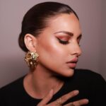 Himanshi Khurana Instagram - Mua @kashish_art Hair @krishna.hairstylist 📸 @himanshukhurana1