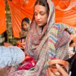 Himanshi Khurana Instagram - There is difference between religion and spirituality ❤️