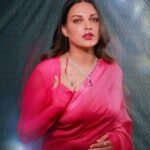 Himanshi Khurana Instagram - SS beauty by Shoppers Stop store launch Outfit @houseofmasaba Jewellery @urbanmutiyar Mua @kashish_art Hair @hairbyramacoiffeur 📸 @himanshukhurana1