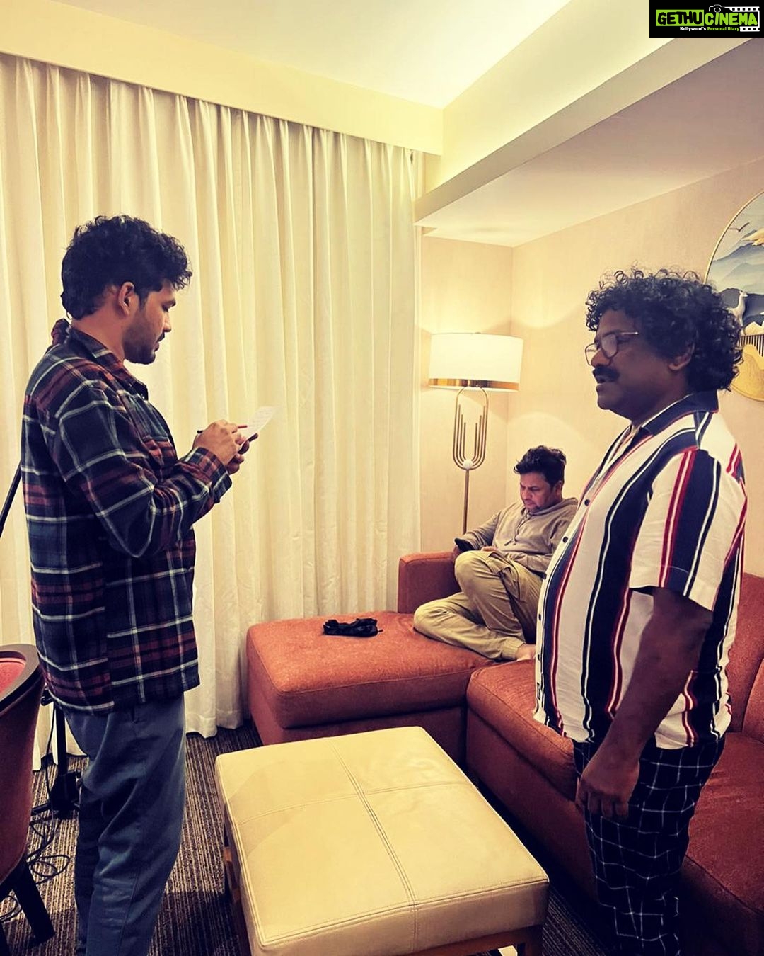 Hiphop Tamizha Instagram - Late post but still shoutout to this energy ball 🔥 congrats @chandraboselyricist anna for winning the golden globe ❤️🤟🏻