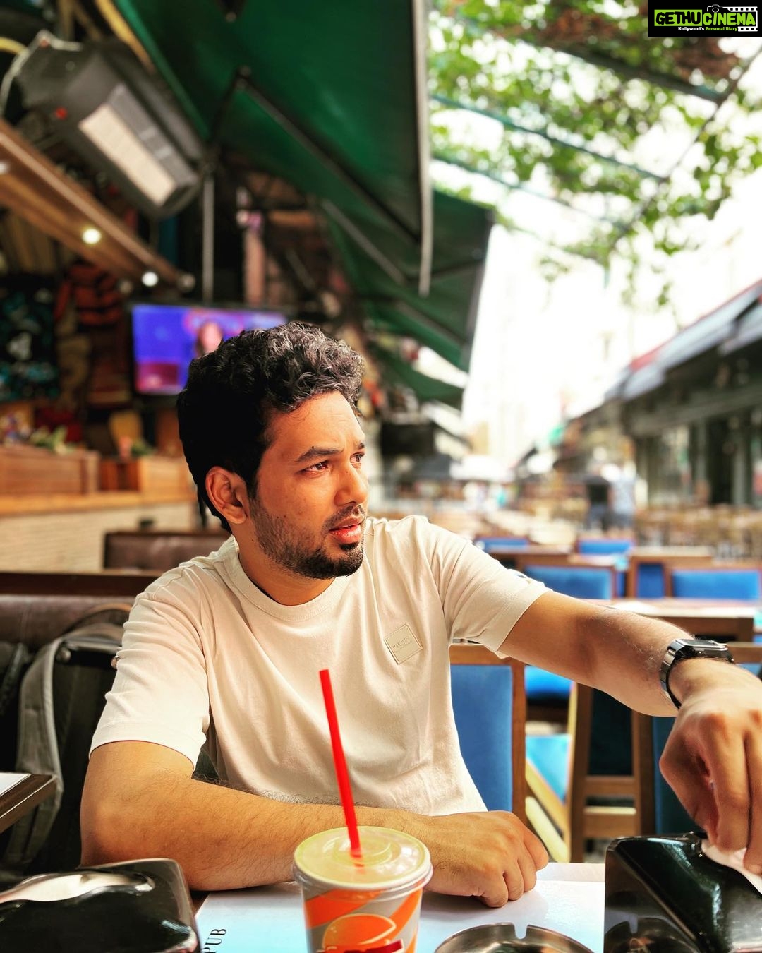 Hiphop Tamizha Instagram - Just wanted to let you know i’ll be dropping new music on sept 12 ! Would be introducing you all to this rapper/entrepreneur, fellow hustler - in short, A Brother 🤟🏻 Chennai - Seattle Collabo 🔥 cheers ✌🏻