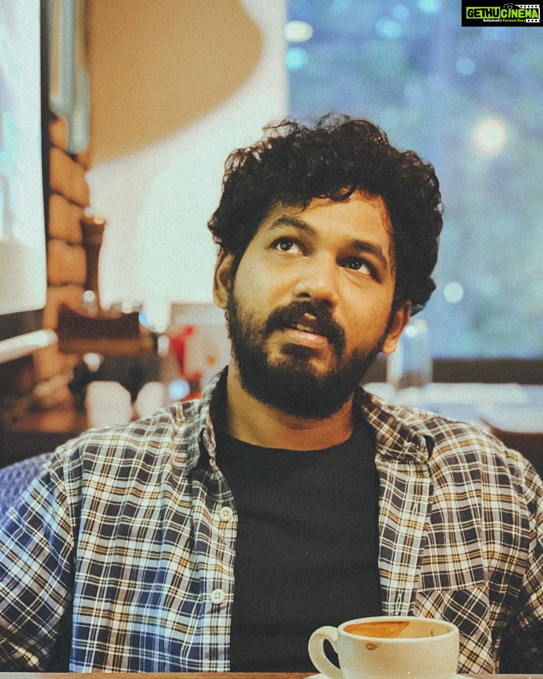 Hiphop Tamizha Instagram - #beast done, #kgf2 done, nextu enna paakalam ? 🤔🎉