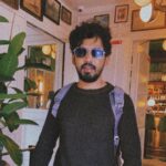 Hiphop Tamizha Instagram - Happy weekend ya’ll ❤️ ✌🏻 i’m travelling this weekend, wassup with ya’ll ? #travelgram Pink Mamma