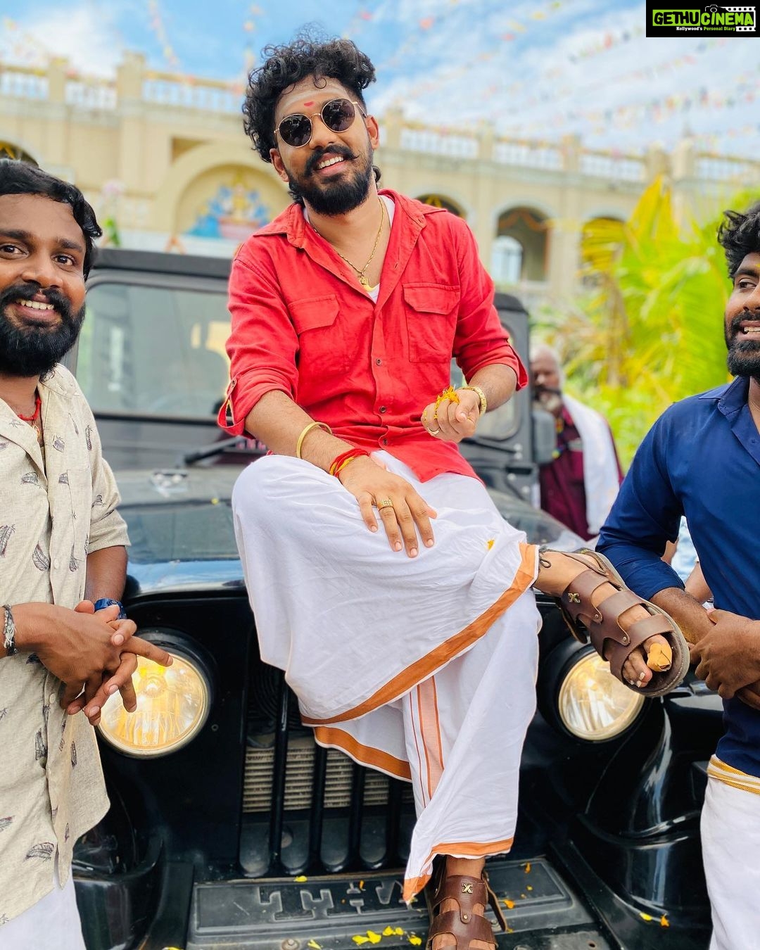 Hiphop Tamizha Instagram - அன்பிலார் எல்லாம் தமக்குரியர் - அன்புடையார் என்பும் உரியர் பிறர்க்கு ! #Anbarivu