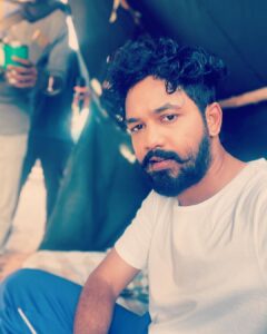 Hiphop Tamizha Instagram - Romba naal aachu selfie eduthu 🤷🏻‍♂️ selfies when im on #workworkwork 😎 #shootmode