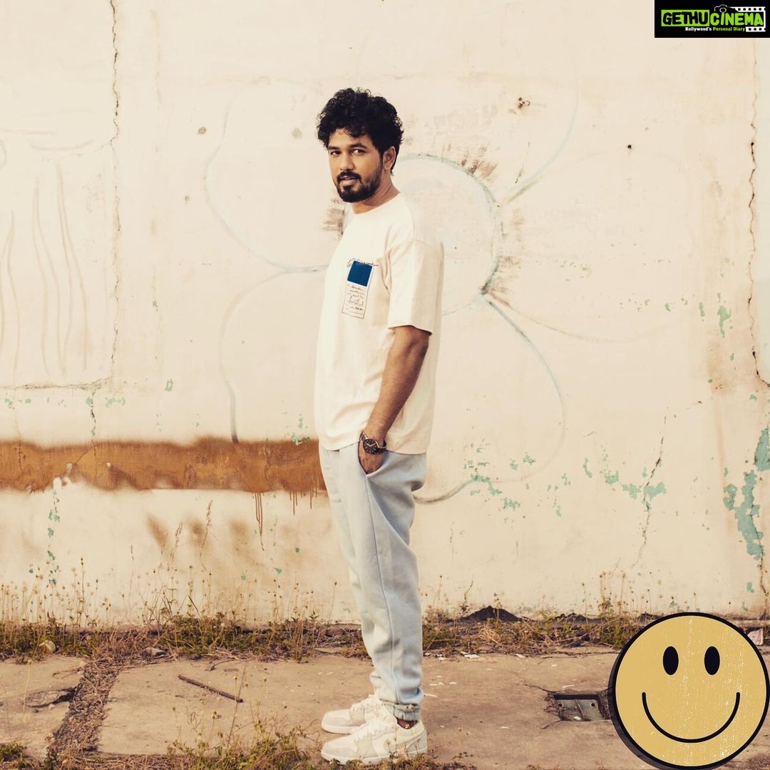 Hiphop Tamizha Instagram - Yeah ! We promised we’ll drop independent music every month. So we’ll be dropping on March 15 !!! International Collabo 🔥🤟🏻 shtambiiii ✌🏻