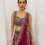 Hrishitaa Bhatt Instagram - Smiles are always in style. Watch #Rangoli Mothers Day special which airs on Sunday at 8 am & 7:30 pm and also on next saturday at 10pm Only on @ddnational @ddnationalrangoli . . Styled by - @stylebyriyajn Assisted by- @moreprachi__ Outfit- @nishtastudio Managed by - @moushumibanerji Make-up - @manish_kerekar @makeovrsbyritaa . . . #hrishitaabhatt #bollywoodactress #mumbaiinfluencer #mumbaiinstagrammers #mumbaidaily #mumbaigram #mumbaifashion  #bollywoodfashion #bollywoodstyle #indianactress #glitz #glamourous #ddnational #ddnationalrangoli