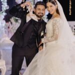 Hussain Dalal Instagram – Happy half anniversary @zeebamiraie ♥️ thank you for marrying me, from the photos it’s evident, tune meri life bana di ! Alhamdolillah!!! #mashaallah #amantobillah 🧿🧿🧿🧿🧿