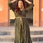 Isha Malviya Instagram - #viah 😏💚 . @sarthi_k @ranbanproduction keep making reels on our new song and don't forget to tag us! . Suit From @doree_punjab 😍 . #ishamalviya #dance #punjabi #newsong #viah #sarthik #suit
