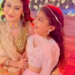 Isha Malviya Instagram - ❤️🥰 @isha__malviya @kishtu_k #jasminekinaaz @colorstv . . . . . . #reelitfeelit #kishtu_k #ishamalviya #love #udaariyaan #jasfa