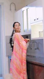 Isha Malviya Instagram - Tauba!🙈 . Styled By @roopasharmaa ❤️ . #expressions #ishamalviya #udaariyaan