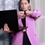 Isha Malviya Instagram - Get ready to slay like a pro with Fitshot Connect! Connect is out now on Flipkart, Get yours.⌚️ #Fitshot #TakeYourShot #newlaunch #FitshotConnect @insyncdigitals