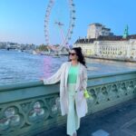 Isha Malviya Instagram – 🇬🇧 London, United Kingdom