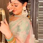 Isha Malviya Instagram - maaf ho..!🙈😉 . #ishamalviya VC- @mamta__malviya02 ❤️