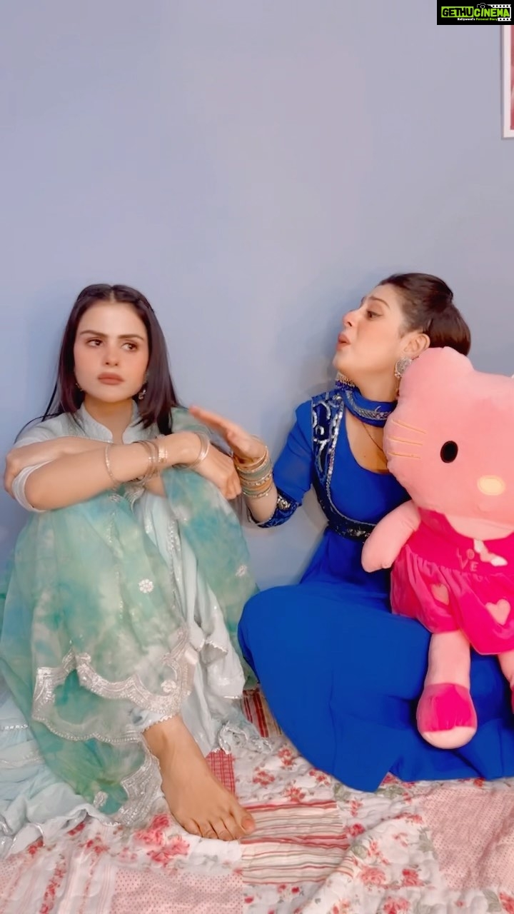 Isha Malviya - 599.7K Likes - ki ae tainu?š”
aayi vaddiiiii š
#sandhusisters #prisha #jasejo