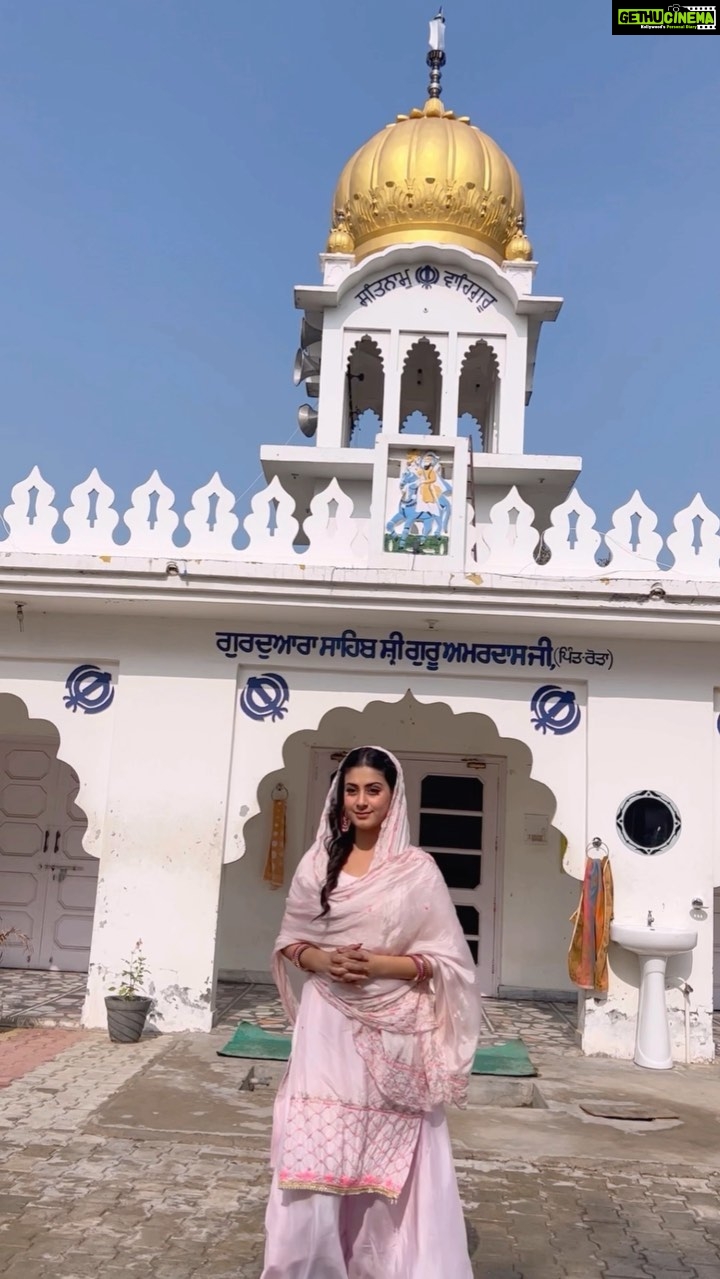 Isha Malviya Instagram - tu hai wahi rehnuma!♥️🌸 . #ishamalviya