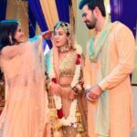 Isha Malviya Instagram - ek #tejang fans ke liye😜❤️ @karanvgrover @priyankachaharchoudhary . #udaariyaan#offscreen#onset#jassu
