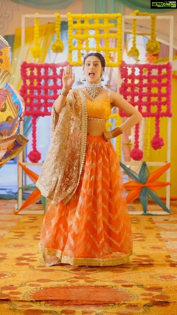 Isha Malviya Instagram - tag your CUTIEPIE 💛💃🏻 . #dance #cutiepie #udaariyaan VC @akashdeep_16_50 📸