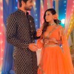 Isha Malviya Instagram - 😉🤔🤣 #ekleen #comedy #instagram #udaariyaan