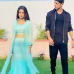 Isha Malviya Instagram - are we late for this trend?🤔😍 . #dance#trending#abhisha