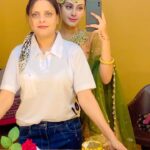 Isha Malviya Instagram – maa❤️🌎
.
#maa#motherdaughter#reels#yaarmera#reelit#motherlove