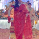 Isha Malviya Instagram - kaisi paheli zindagani..!🌹 . #jassu #udaariyaan #onset #recreation @colorstv