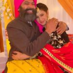 Isha Malviya Instagram - baba mai teri malika❤️🥺 . @ramandhaggaofficial #fatherdaughter#udaariyaan#onscreenpapa#jasminsandhu#jasminkepapa#babamaiterimalika#reels