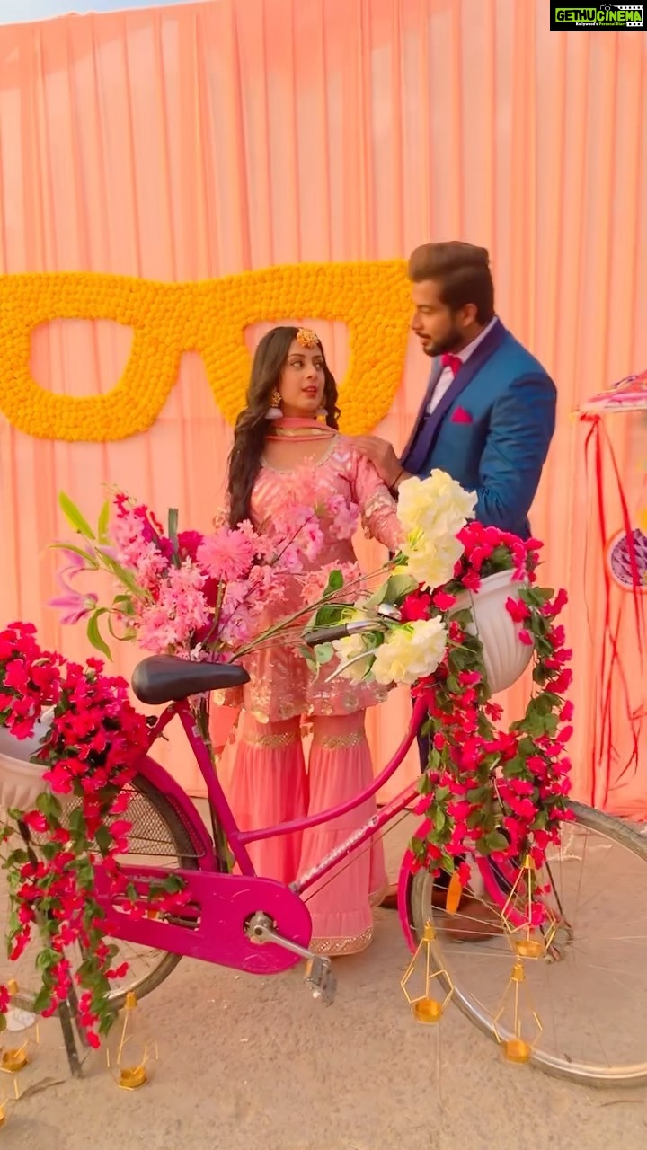 Isha Malviya Instagram - happy birthday jasso❤️lots of love to this onscreen villain and offscreen hero!🥰🥂@the_tall_actor . #happybirthday#jass#udaariyaan#offscreenbond#reels#koivinahi#jasminsandhu#villain