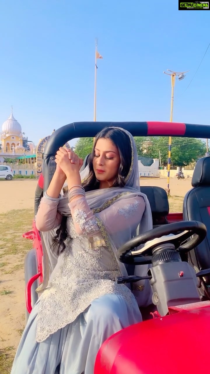 Isha Malviya Instagram - ankh uth-ti mohabatt❤️ . #udaariyaan#jasminsandhu#ishamalviya#reels#explore#ankhuthti#reelkaro