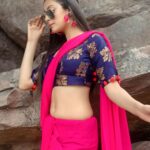 Isha Malviya Instagram - shine like sparkles✨glow like candles🕯and burn all the negativity like crackles🧨. Wish you all a very lovely and cheerful Diwali..!🎆❤️ . SHADES FROM @swastik_collection_hoshangabad 🤩 EDITS BY @lalitcreationz 🤩 . #happydiwali#diwali#deepawali#diwali2020#happydiwali#ishamalviya#ikgoals#ishafam#diwalivibes#diwalioutfit#pinksaree#saree#fashionablesaree#diwalivibes#blueblouse#pinkblue#sareeinstyle#designer#diwalipost#indianfestival#festiveseason#diwalilook#explorepost#happydiwaliindia#indiandiwali#keeploving#sareepost#keepsupporting#loveyouall❤️