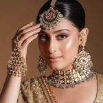 Isha Malviya Instagram – Nahi Mushkil Wafa, Zara Dekho Yahan Teri Aankhon Me Basta Hai Mera Jahan!✨
.
Photographer: @deepikasdeepclicks
Outfit: @the_rosegirl
Makeup: @makeupbyharpyvirk
Jewellery: @manimuktaajewels
Hair: @anwarhairstylist
Styled by: @khwaish_mehta @isshhhbykhwaish
Location: @deepikasdeepclicks
Shoot Managed & Executed by: @insyncdigitals 
.
#ishamalviya