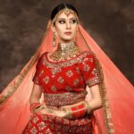 Isha Malviya Instagram - going to be a beautiful bride someday..!❤️👑 . ➡️MUA @nikkybawasalon 😍 ➡️OUTFIT AND JEWELLERY BY @pinkysstylestudio 😍 ➡️PICTURE CREDIT @bhoopeshpatidar3333 😍 . #bridalmakeup#bride#ishamalviya#isha#ikgoals#redlehengabride#bhopal#nikkibawasalon#bridalmakeup2020#macproducts#redweddingdress#weddinglook#bridallook#fashionmodel#prettybride#loveyouall❤️ Nikky Bawa -Makeup Studio & Salon