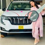 Isha Malviya Instagram - 🤍🙏🏻🚗 #grateful #selfearned #xuv700 #ishamalviya