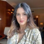 Isha Rikhi Instagram - Soft as silk 🤍