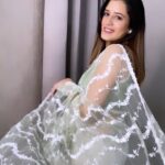 Isha Rikhi Instagram - 💚🤍 Saree @shopmulmul Jewellery @thefashionparadestore
