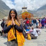 Isha Rikhi Instagram - 😇🙏🏻🤍 #jaibholenath #kedarnath #2022 #chardham #yatra 🙌🏻